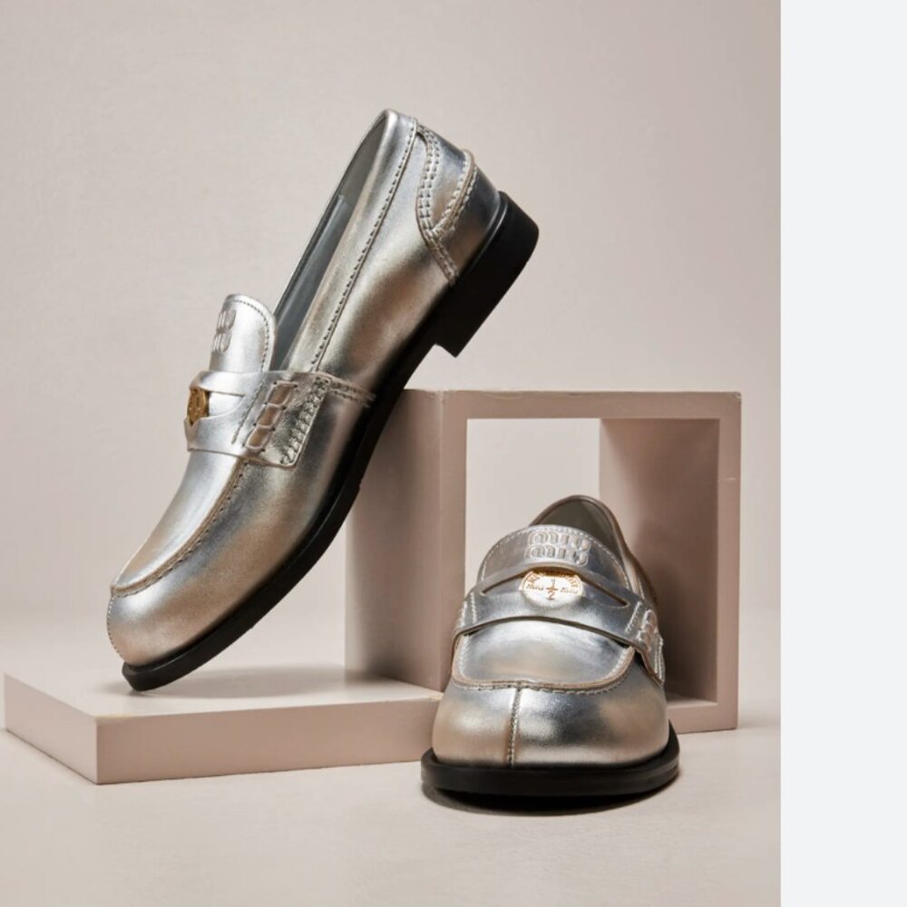Miu Miu Leather Coin Loafer EU38